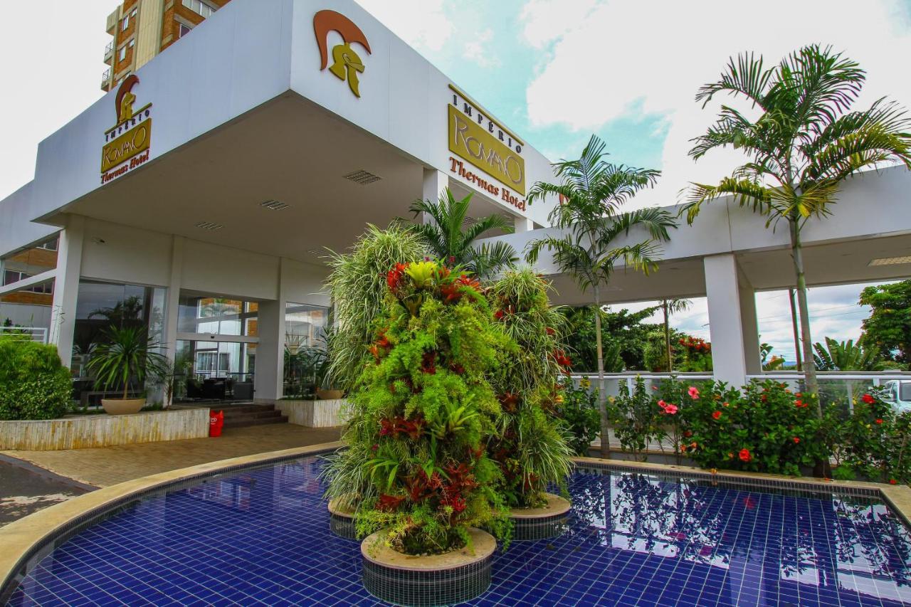 Caldas Novas Imperio Romano Com 1 Dia No Acqua Park Экстерьер фото